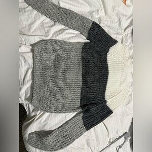 Tri Color Sweater Size Small